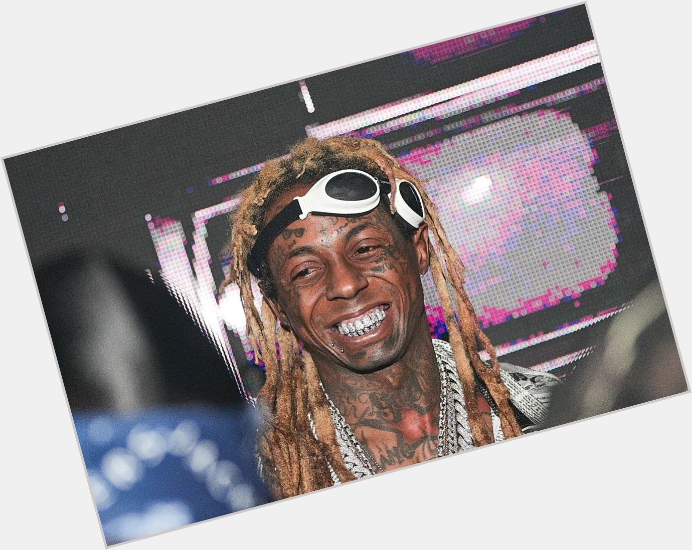 Today is Lil Wayne\s 39th birthday!!! Happy Birthday     