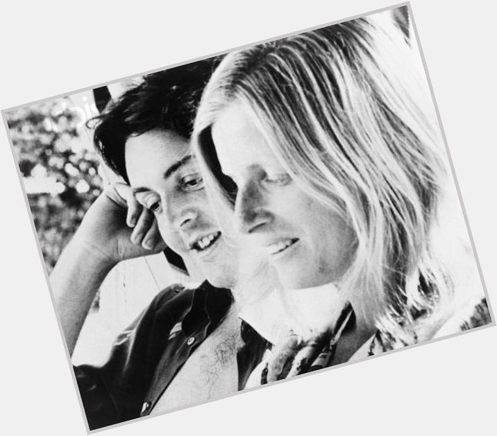 Happy Birthday to the lovely Linda McCartney <3 We miss your pretty smile  