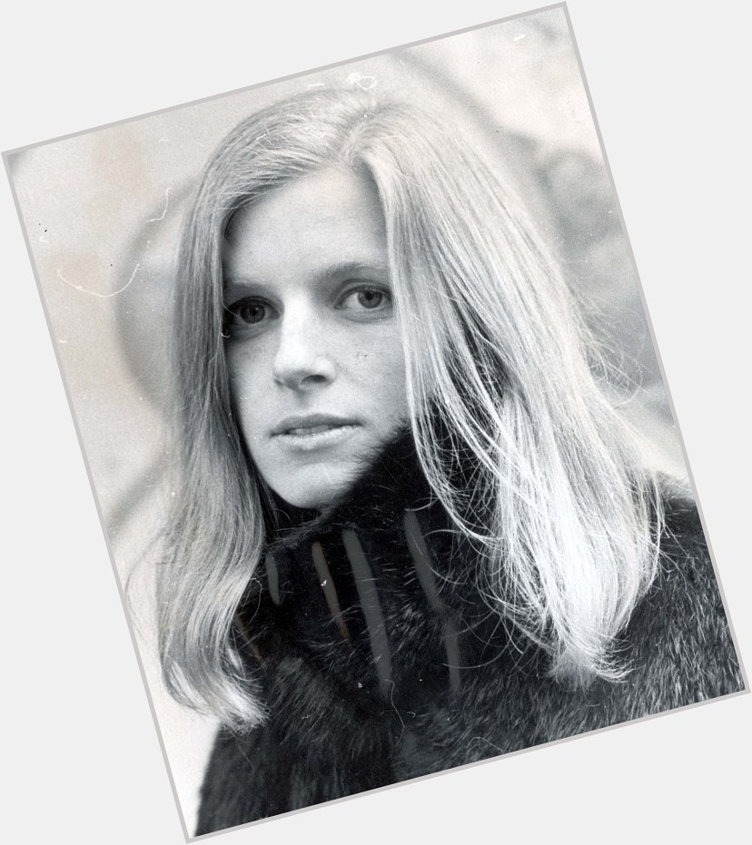 Happy 80th Birthday to Linda McCartney; who was so beautiful, and still is. 