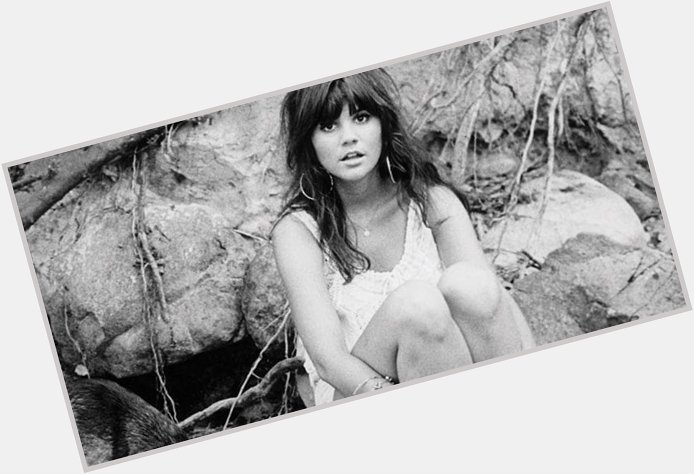 A very happy birthday to the lovely Linda Ronstadt!!! 