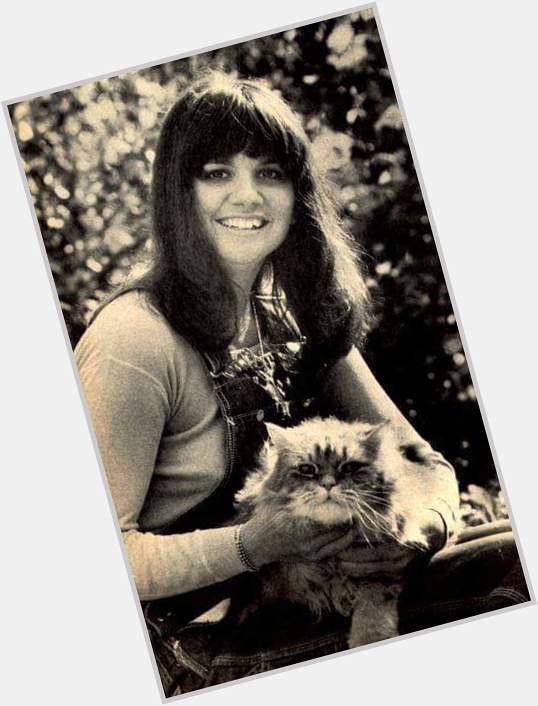 Wishing a Very Happy Caturday Birthday to legendary singer LINDA RONSTADT, who turns 71 years young today!    