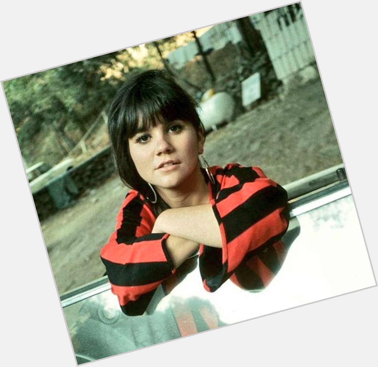 Happy Birthday to American singer songwriter Linda Ronstadt, born on this day in Tucson, Arizona in 1946.    