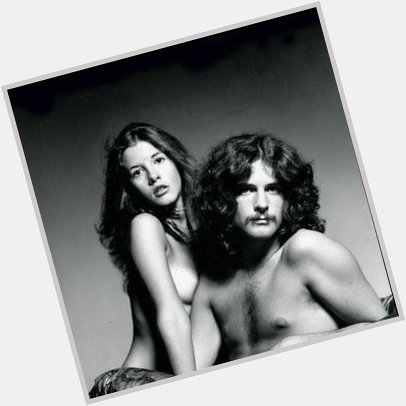 Happy 68th birthday Lindsey Buckingham. Here he is aged 24, looking like a topless sex lion 