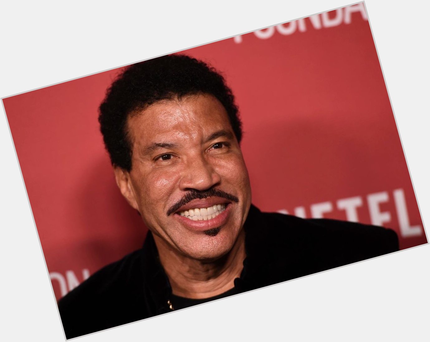 HAPPY BIRTHDAY Lionel Richie! Born on this date in 1949. 