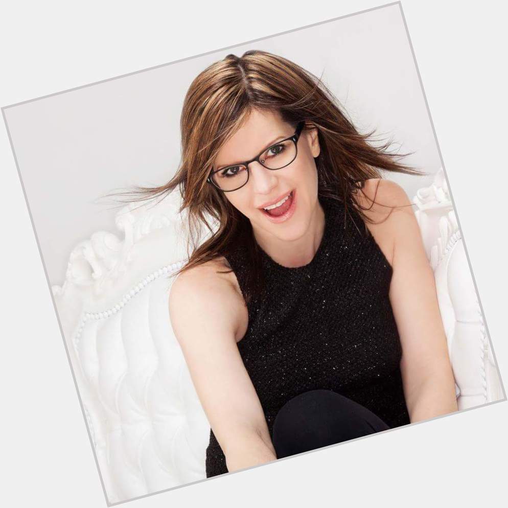 Lisa Anne Loeb
Birth 1968.3.11 Happy Birthday
 