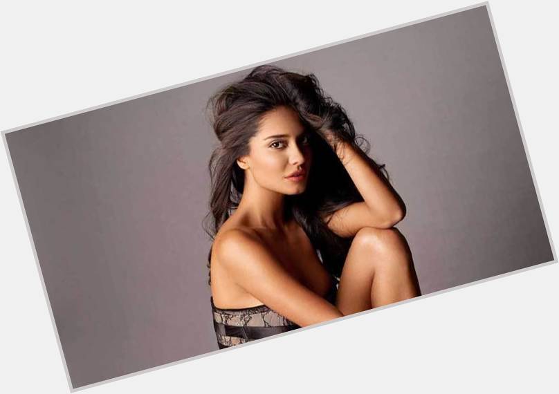 Happy Birthday Lisa Haydon :                                    