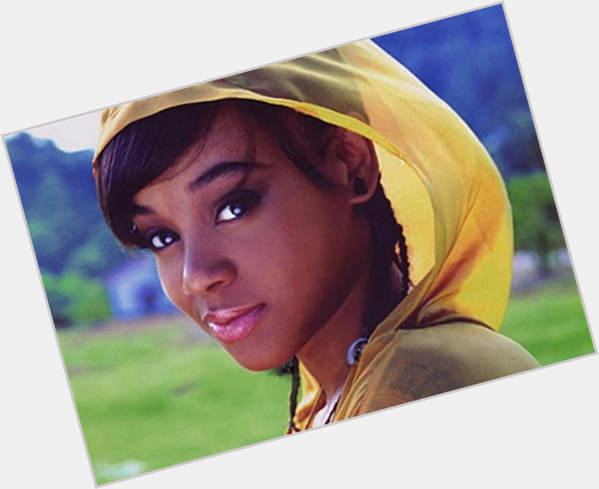 Happy birthday, Lisa \"Left Eye\" Lopes. In our minds and hearts, you\ll never be forgotten. 