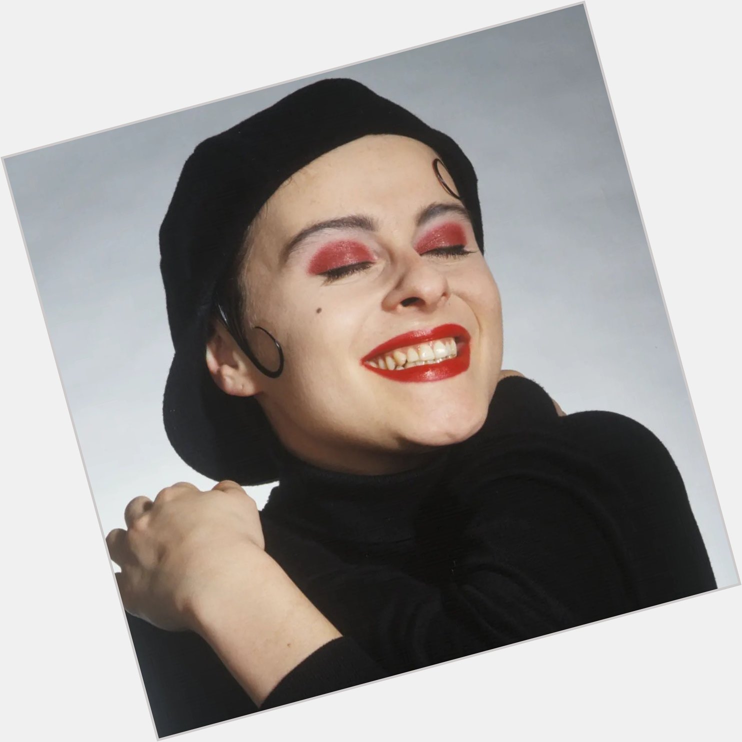 Happy birthday to English singer, songwriter, and actress Lisa Stansfield, born April 11, 1966. 