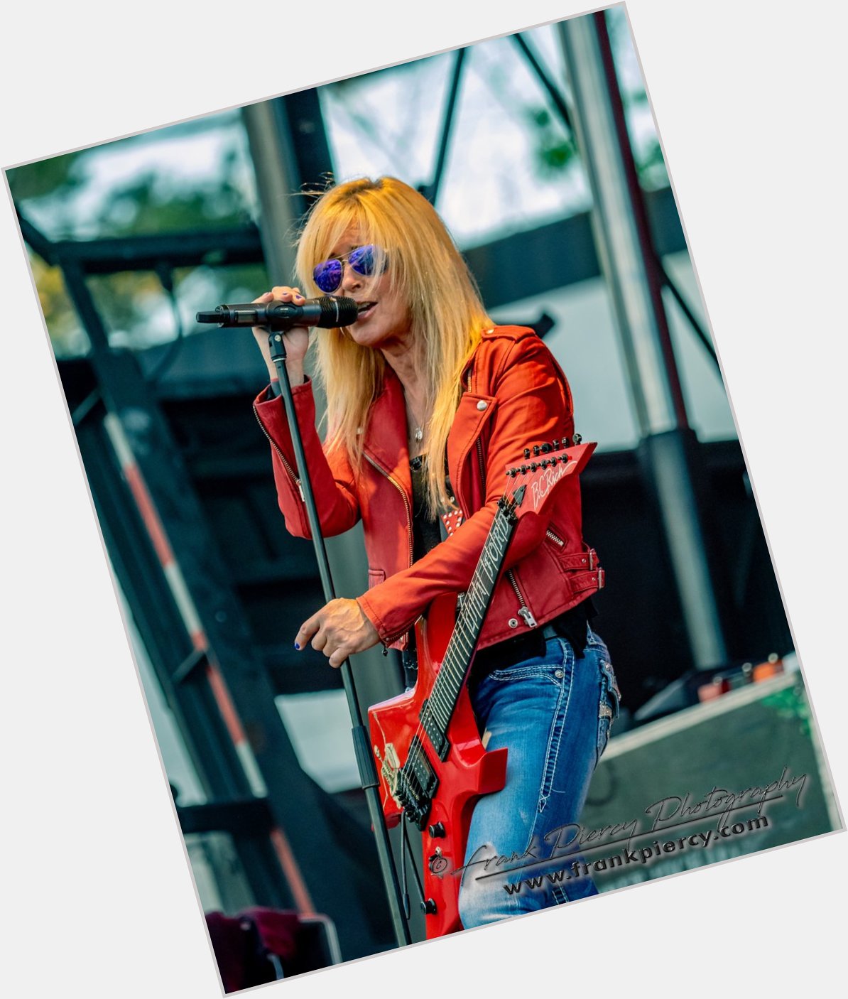 Just something bout Denim and Leather.... Happy Birthday to Lita Ford! 