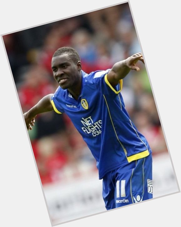 Happy 38th birthday 
Lloyd Sam
3 goals in 39 appearances for Leeds 

 