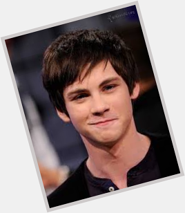 I know its the 19th in some countries so..
HAPPY BIRTHDAY LOGAN LERMAN! 