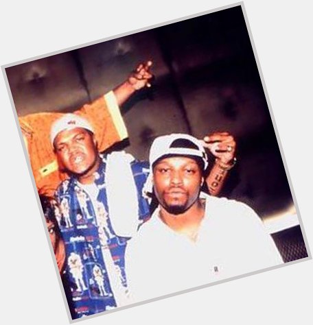 Happy birthday to my favorite rapper of all time Lord Infamous. RIP 