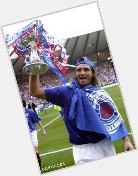 Happy birthday to former defender Lorenzo Amoruso, who is 44 today. 