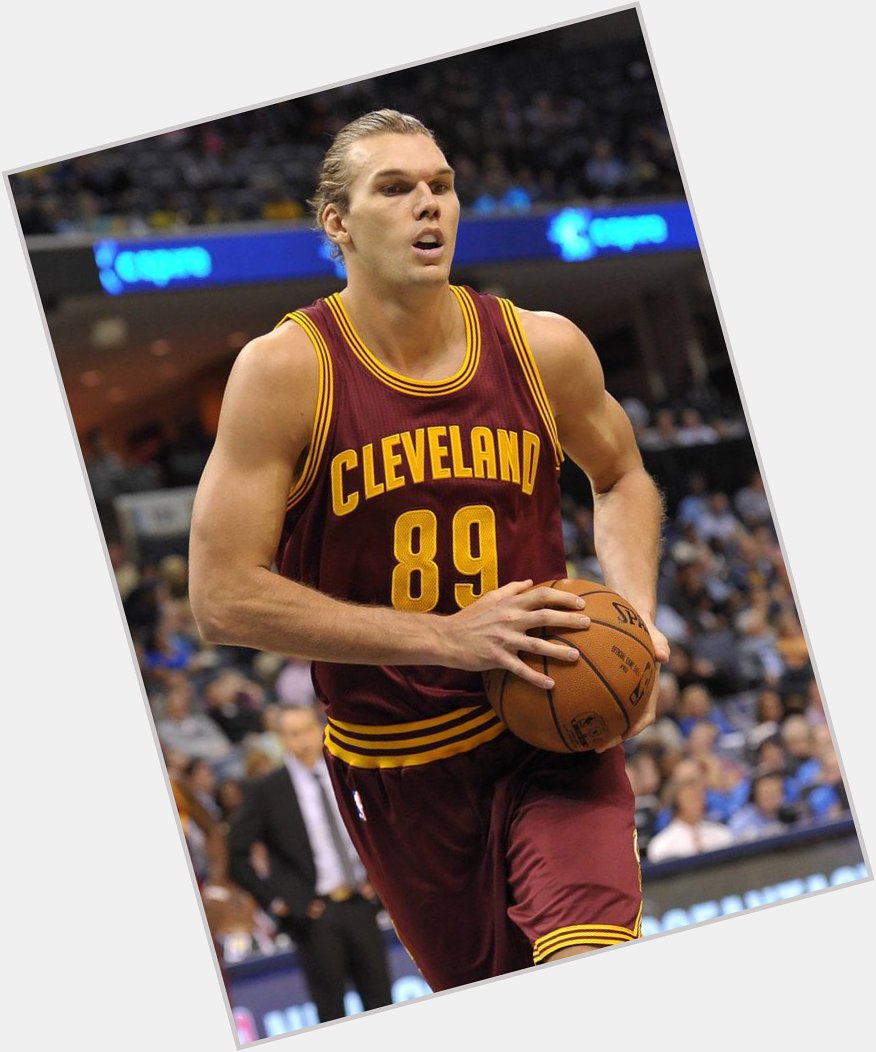 Happy birthday to Lou Amundson, who turns 40 today!

Make 89 great again. X 