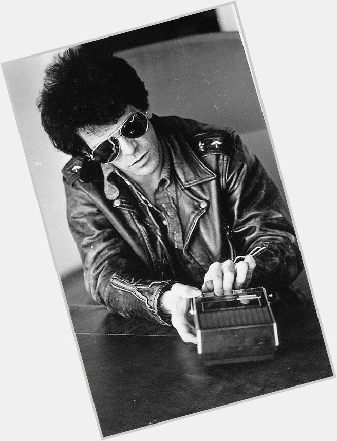 Happy birthday to the artist, poet, icon and rock n\ roll soul that is Lou Reed       