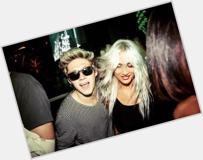 Lou Teasdale posted this pic of her and Niall on IG 40 minutes ago captioned: \"Happy birthday to be sure\" 
