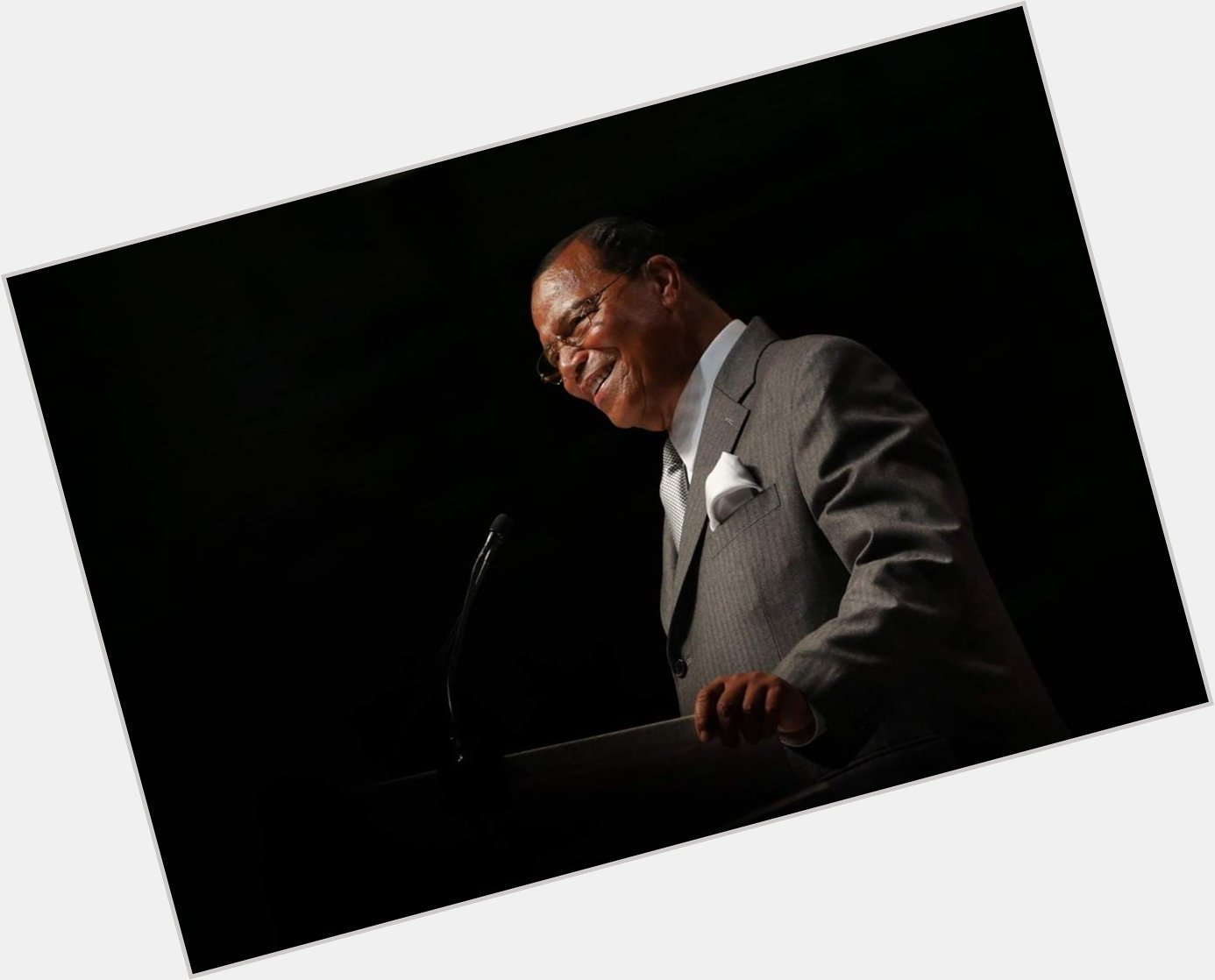 HAPPY 86TH BIRTHDAY TO THE HONORABLE MIN LOUIS FARRAKHAN!!!!!!!!!!         