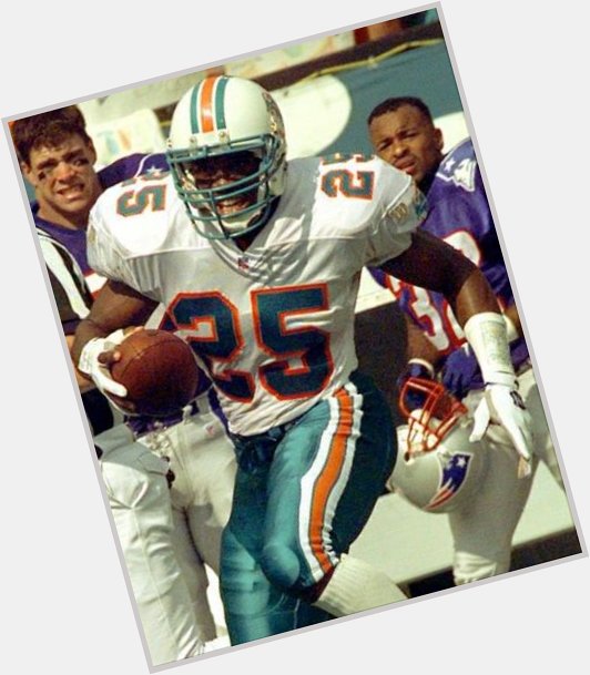 Happy Birthday to one of my all time favorite Dolphins! Louis Oliver ! 