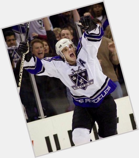 Happy birthday Luc Robitaille 