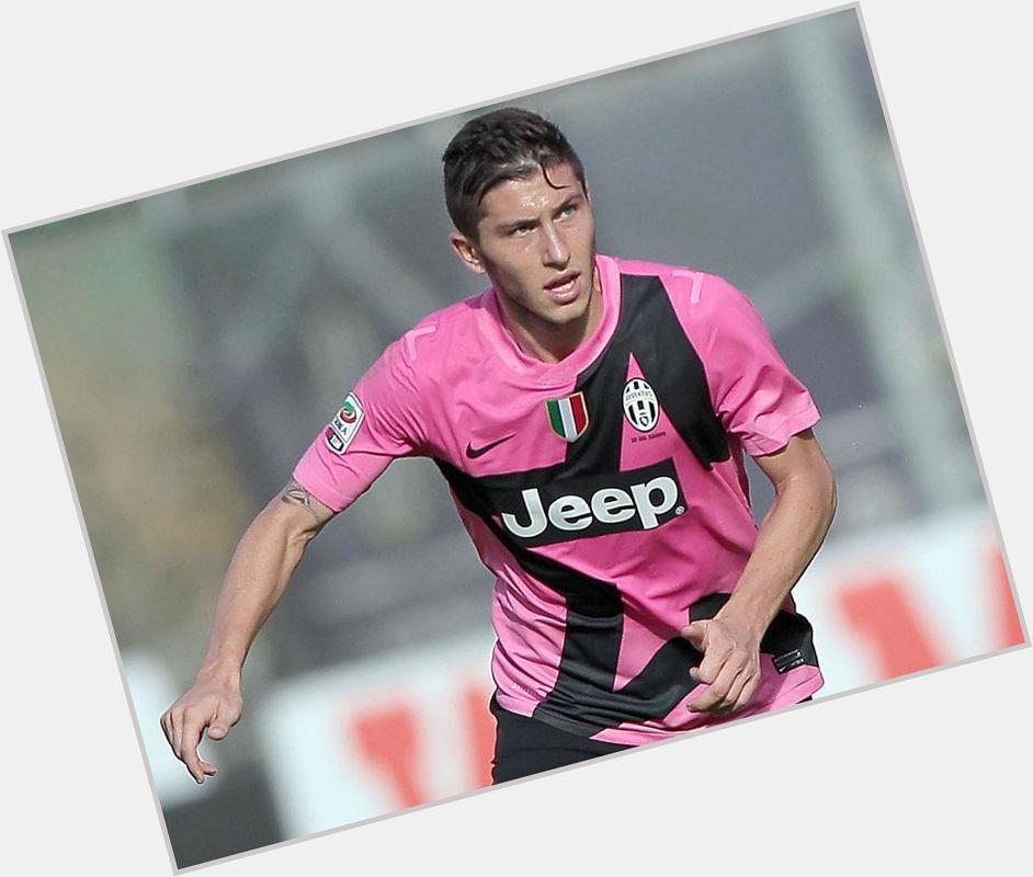 Happy 25th Birthday Juventus\ Luca Marrone. He\s made 23 Appearances & scored 1 Goal. He has won 3 Trophies. 