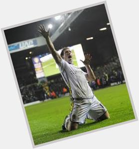 Happy 39th birthday 
Luciano Becchio 
86 goals in 221 appearances for Leeds 

 