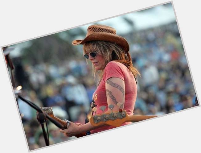 Lucinda Williams was born on January 26th 1953 in Lake Charles, Louisiana.
Happy Birthday to one of the greats!! 