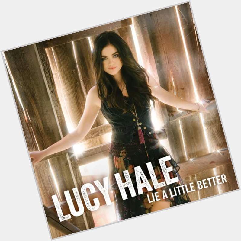  happy Birthday road between!!!!!!!!LUCY HALE I LOVE YOU !!!    