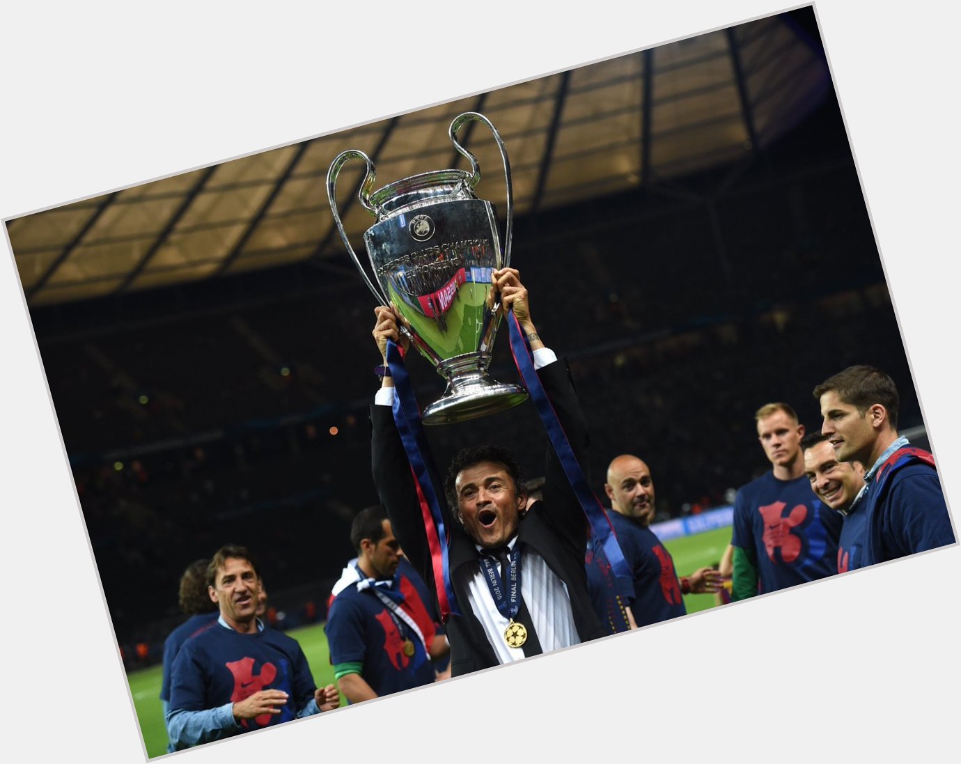 Happy birthday to Barcelona coach Luis Enrique who turns 47 today! 

He won the treble in 2015 