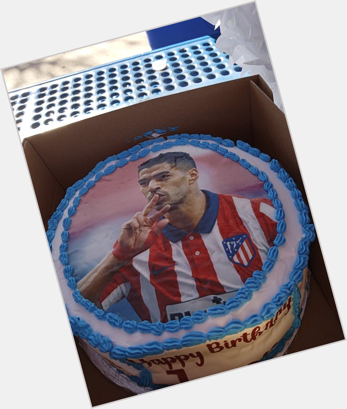 It\s Luis Suarez    Happy birthday to me  