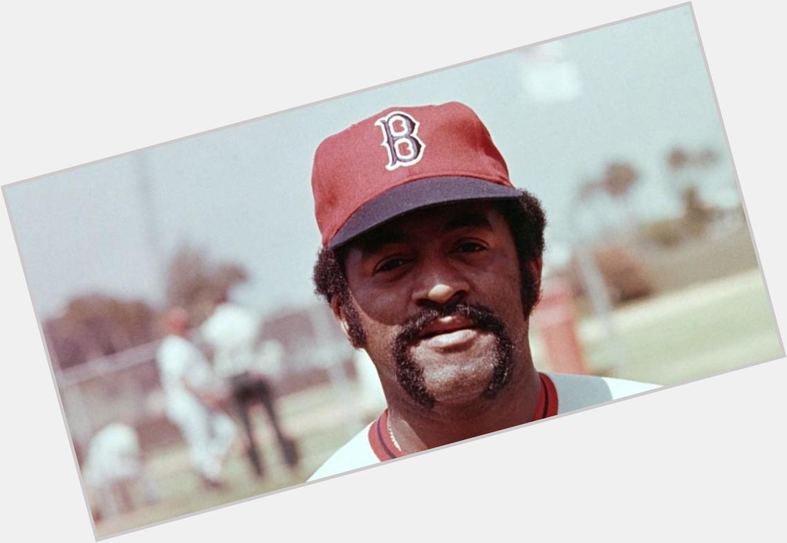 Happy birthday to the great Luis Tiant. 