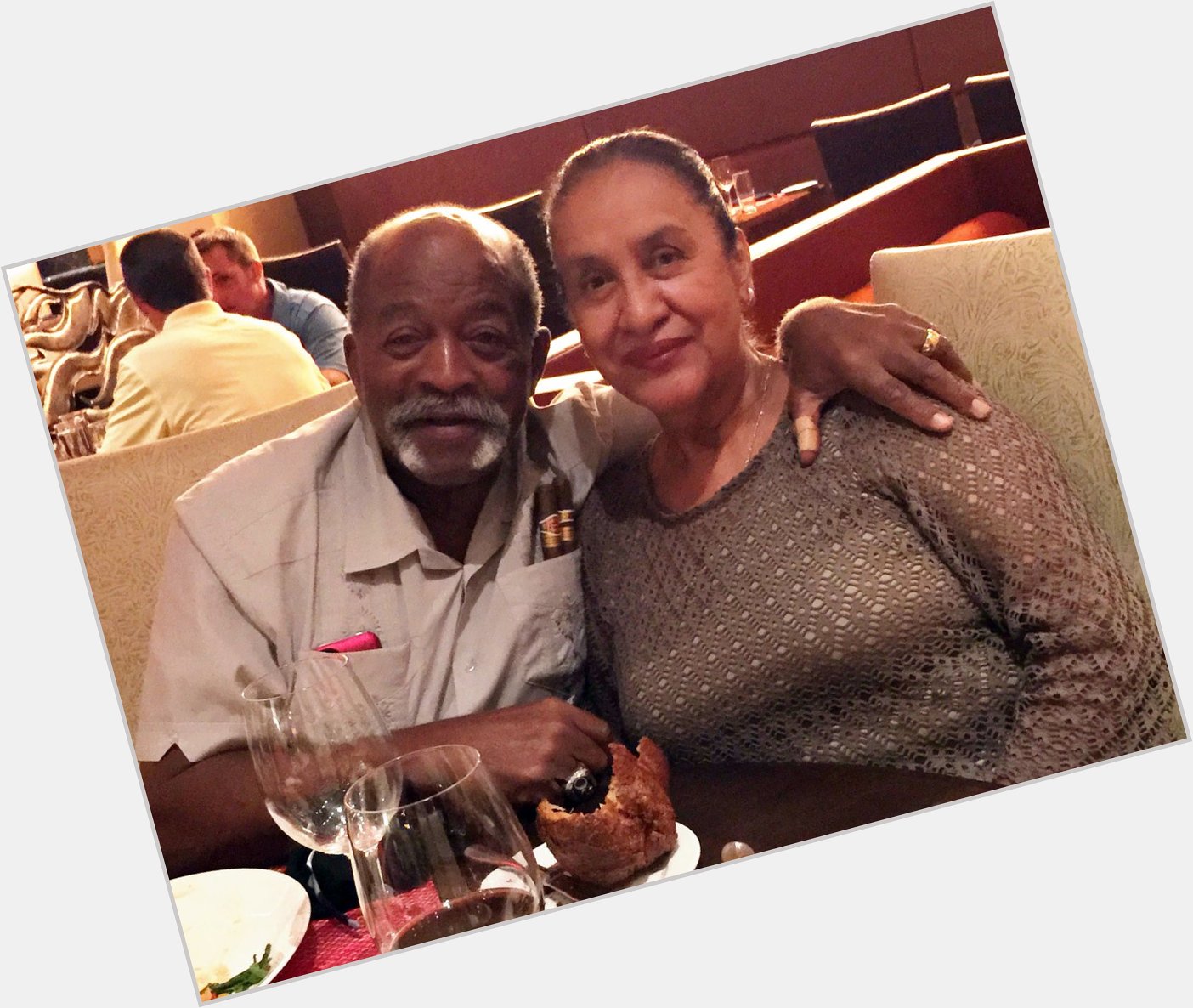  wishes our very good friend & legend Luis Tiant a Happy 75th Birthday today! 