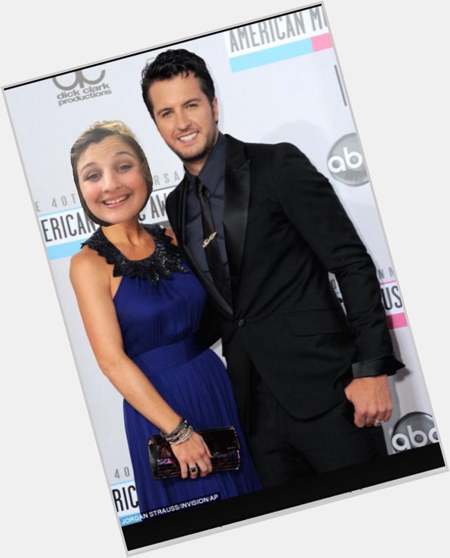 Happy birthday to the incredible Luke Bryan have an amazing day! I loveee you   