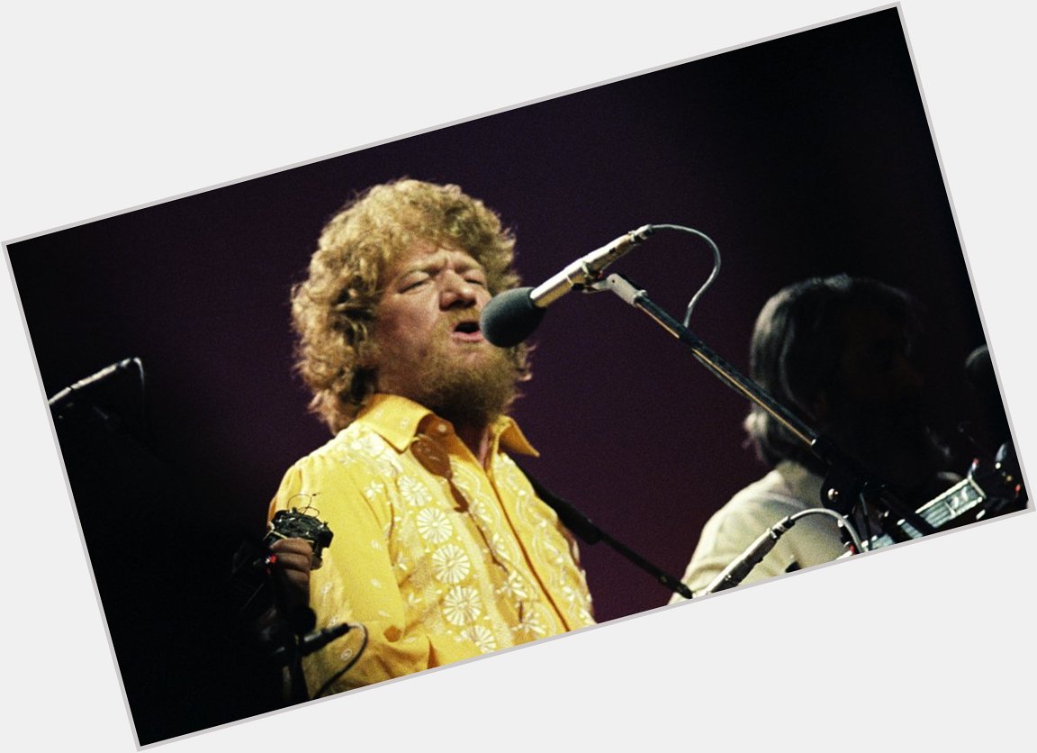 Happy birthday Luke Kelly. This is just the greatest ever live TV singing performance. 