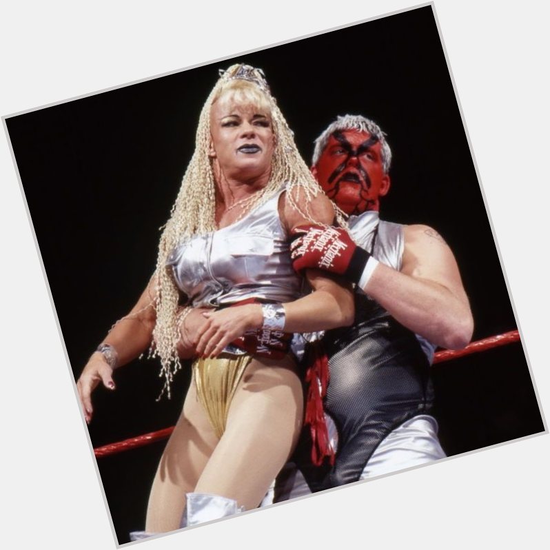 Happy Birthday to the late, great WWE Hall of Famer Luna Vachon. The talented legend would have been 58 today! RIP! 
