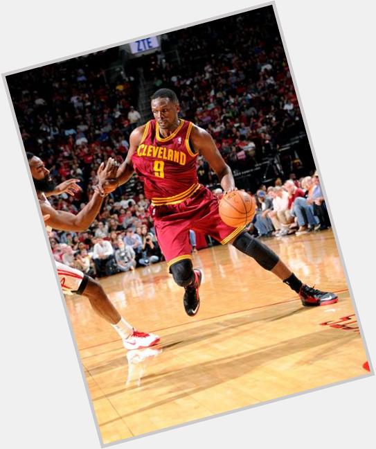 Happy 30th birthday to the one and only Luol Deng! Congratulations 