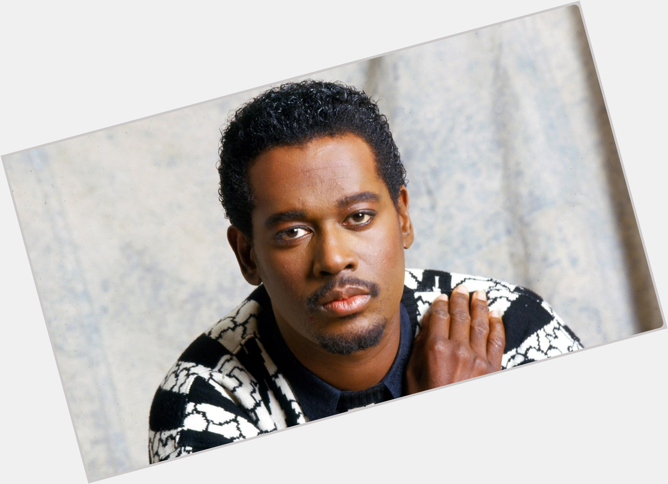 Happy Birthday to Luther Vandross, who would have turned 65 today! 