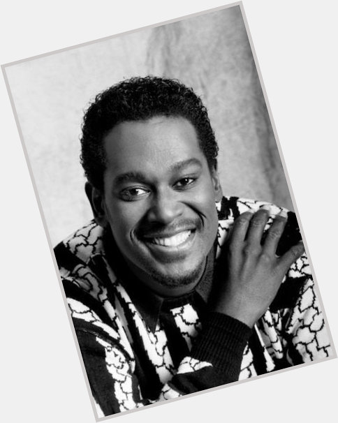 Happy birthday to Luther Vandross! A musical master. 

Quote message with your favourite songs! 