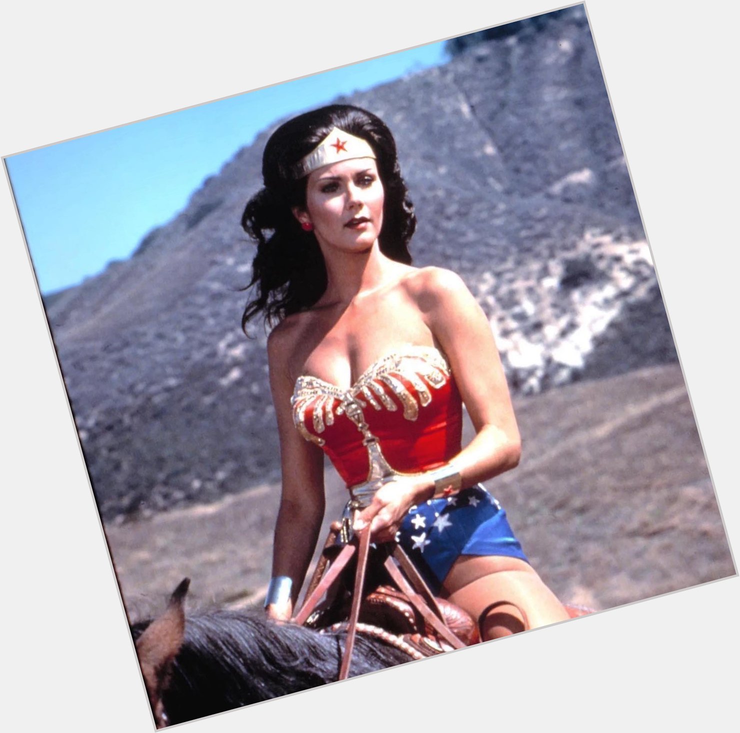 Happy 71st birthday to the lovely Lynda Carter! Still a wonder after all these years!          