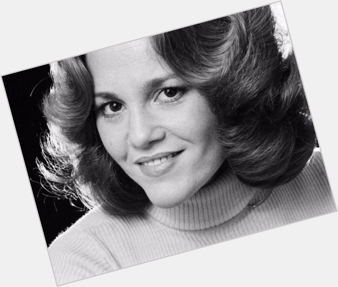 Happy Birthday to Madeline Kahn, a real angel who left us way too soon. 