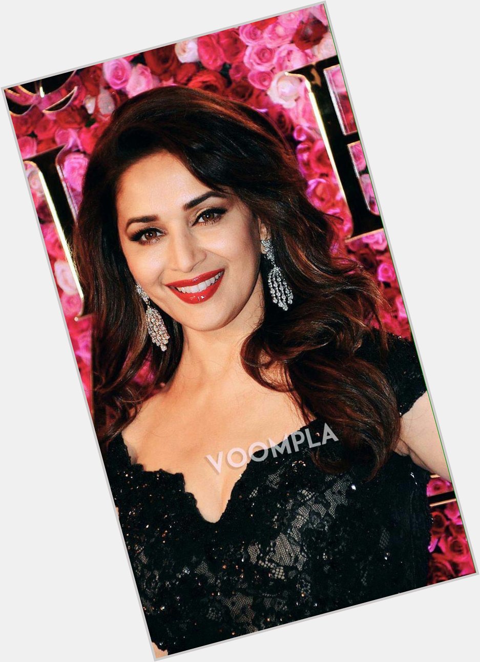 Wishing you A very.. HAPPY BIRTHDAY MADHURI DIXIT mam      BEAUTY QUEEN  