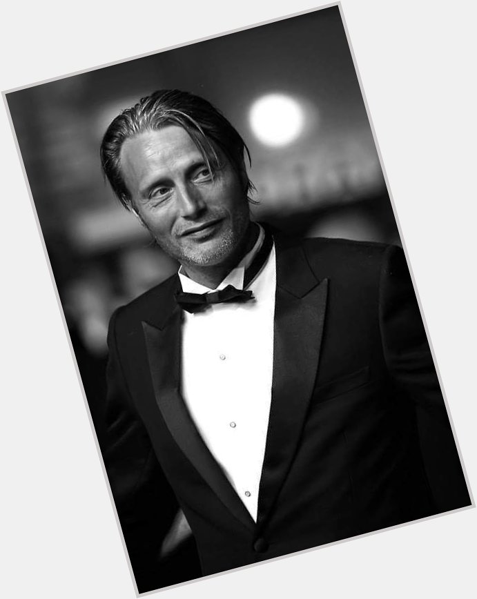 Happy birthday to Mads Mikkelsen! 

Outstanding actor, Danish daddy and the best portrayal of Hannibal 