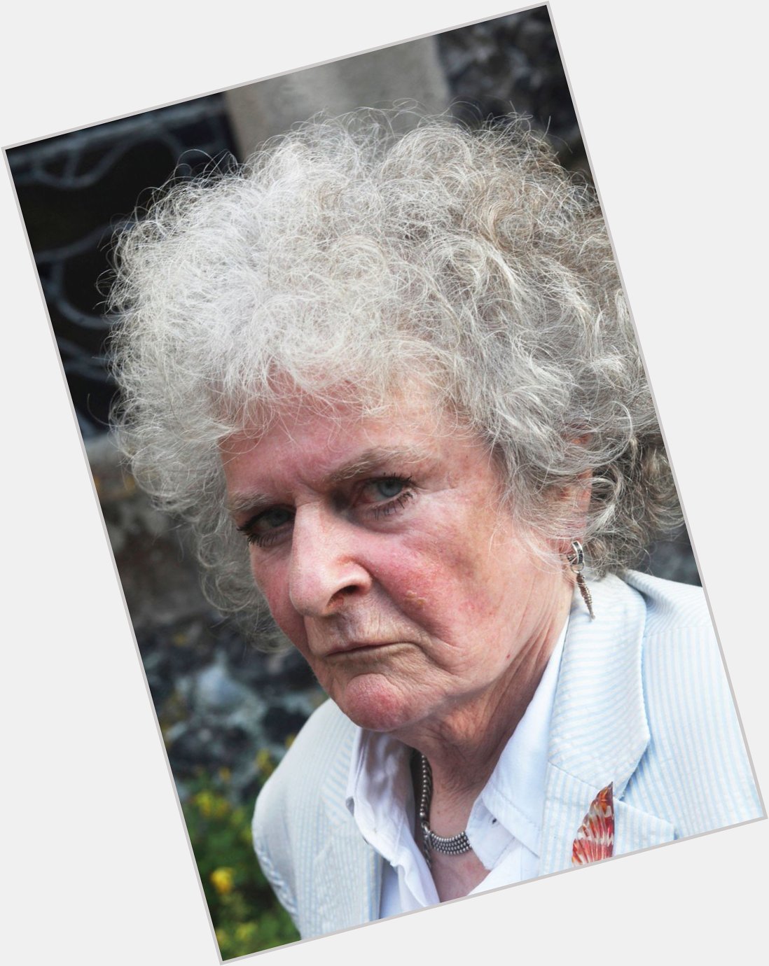 Happy birthday to Maggi Hambling, 77 today. 