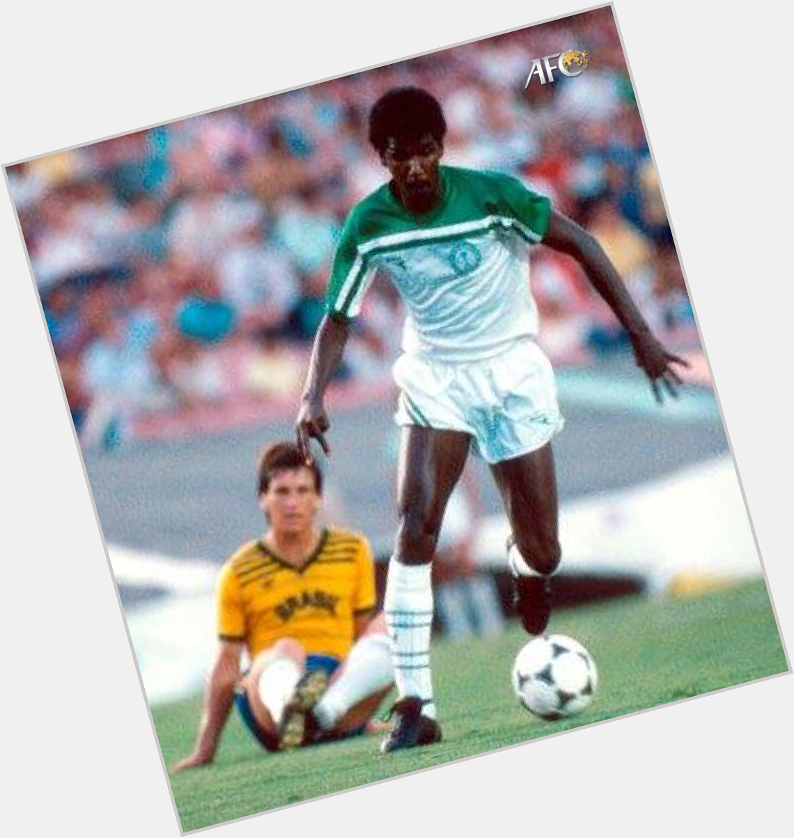 Happy birthday Majed Abdullah!  The Saudi Arabia all-time top goal scorer turns 6  1  today! 