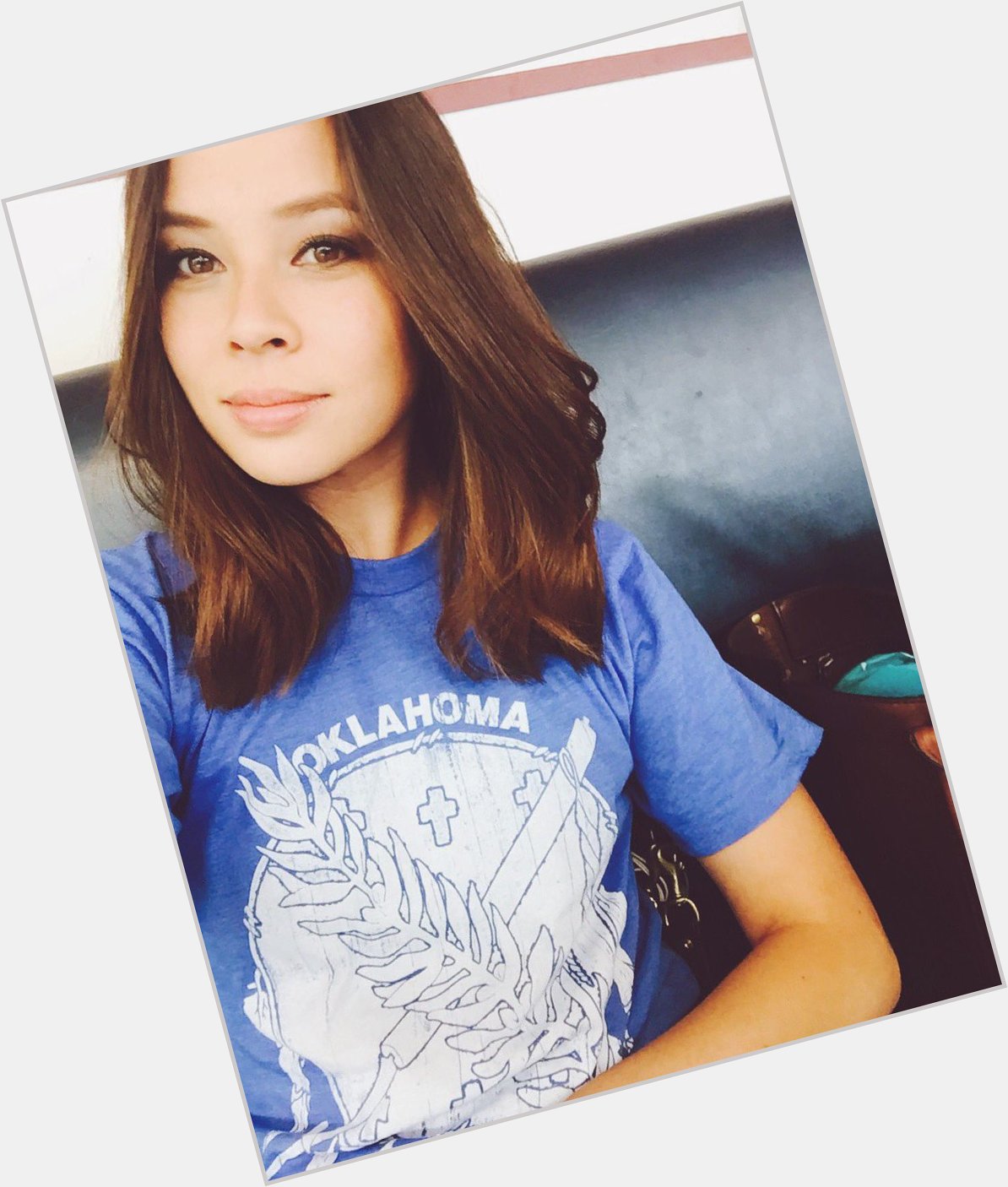  Happy birthday to my queen Malese Jow 