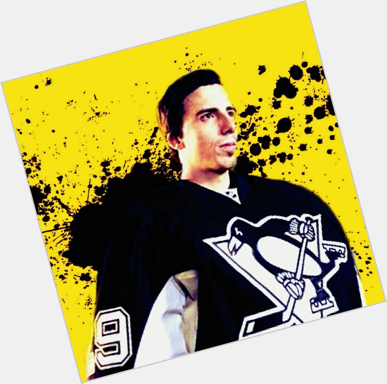 Happy Birthday to my favorite hockey player: Marc-Andre Fleury! Can wait until you\re back on the ice with Vegas! 
