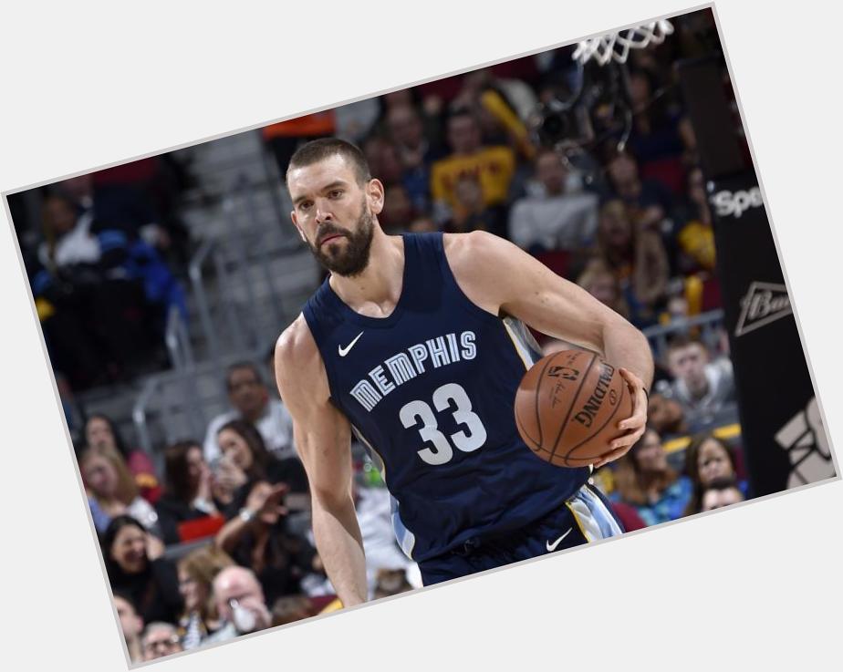 Happy Birthday to Marc Gasol who turns 33 today! 