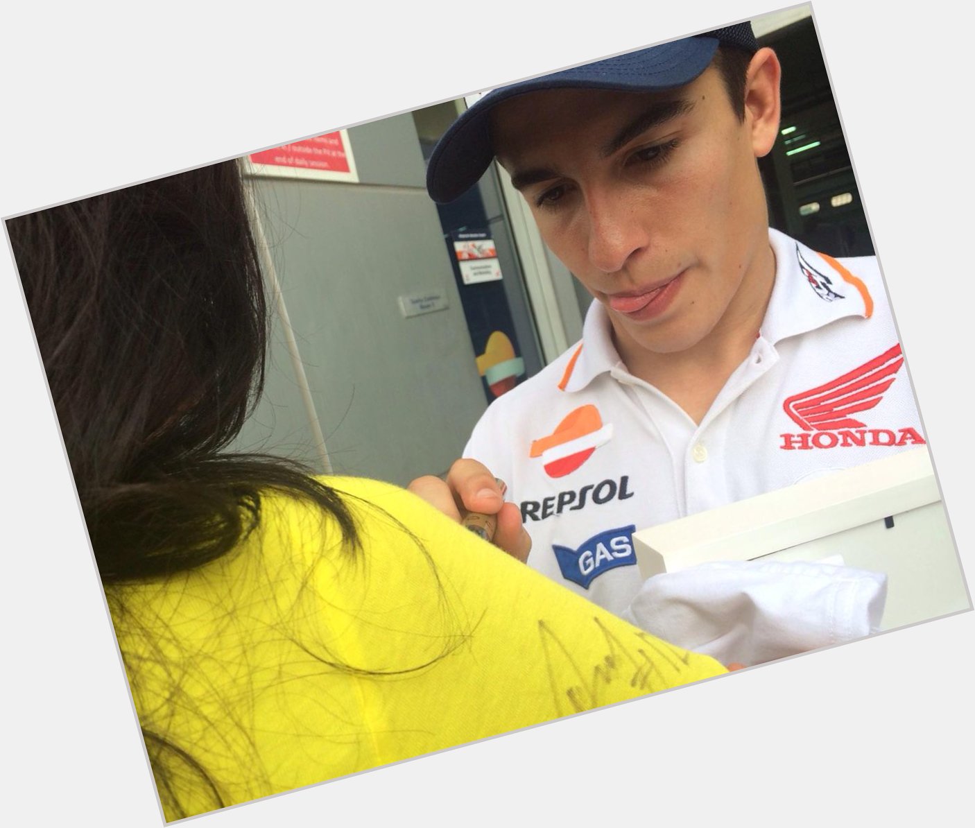 Jee, what day today? We should say a happy bday to Marc Marquez, and myself, hope a blessing and a health for him. 