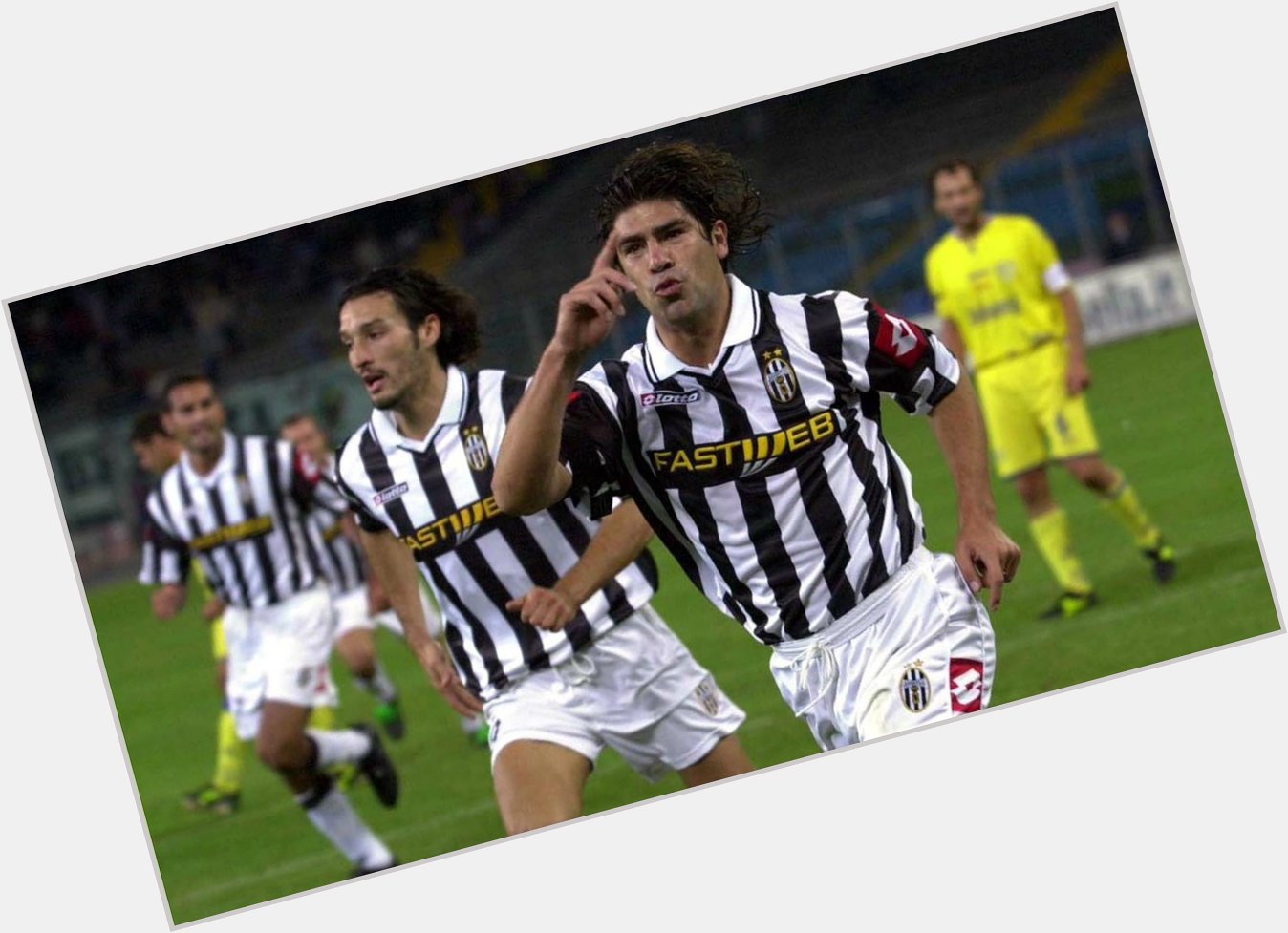 Happy birthday to former Juventus striker Marcelo Salas, who turns 43 today.

Games: 32
Goals: 4 : 3 