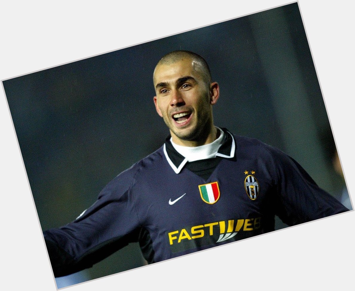 Happy birthday to former Juventus striker Marco Di Vaio, who turns 44 today.

Games: 84
Goals: 28 : 3 