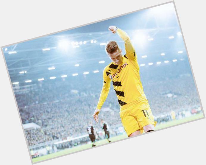 HAPPY BIRTHDAY TO MY FAVORITE PLAYER IN THE WORLD MARCO REUS   